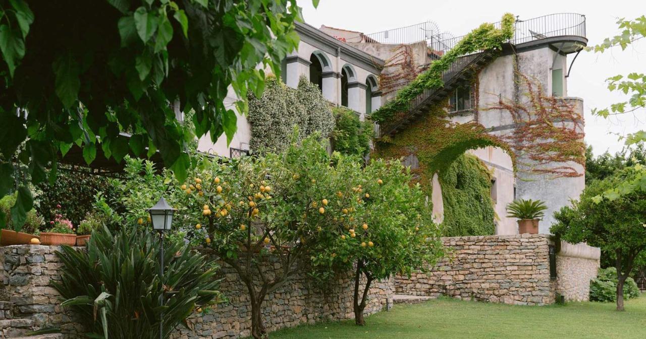 Vila Domus Laeta Giungano Exteriér fotografie